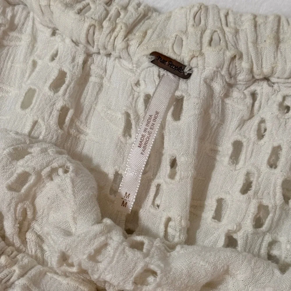 Free People Cream Eyelet Off The Shoulder Top Medium Ruffle Boho Cropped